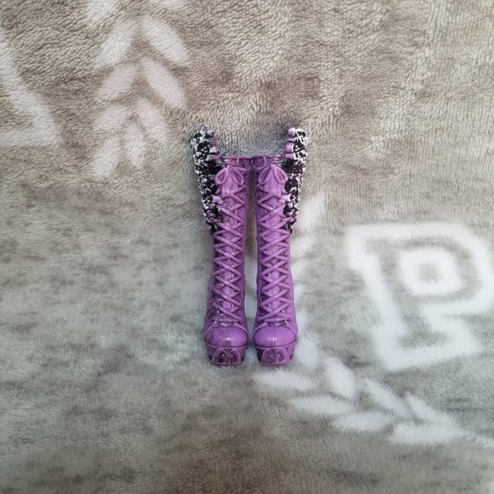 Ever After High Accessory Holly O'Hair Spring Unsprung Purple Floral Boots